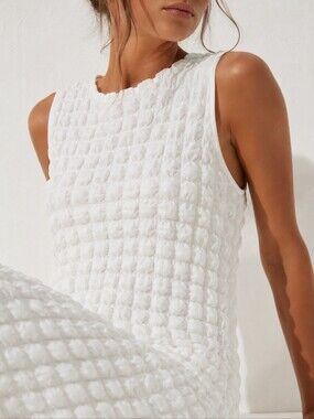 Jon & Anna White Textured Maxi Dress Sleeveless Stretch Resort Vacation